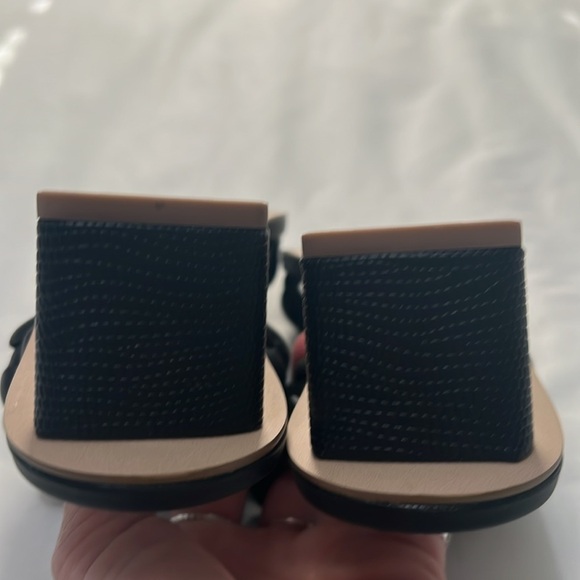 NWOB Dolce Vita Ronin Braided Sandals with Croc Embossed Heel - Picture 6 of 9